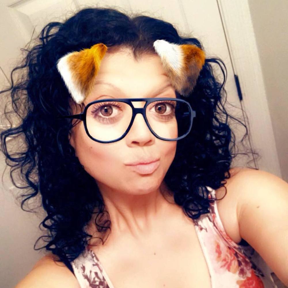 Meet your Posher, Amalia